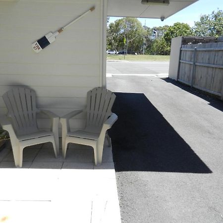 Golden Shores Motel Bilinga Екстериор снимка